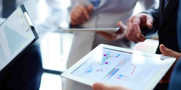 Simplifying Accounts Receivable with AI-Driven Tools